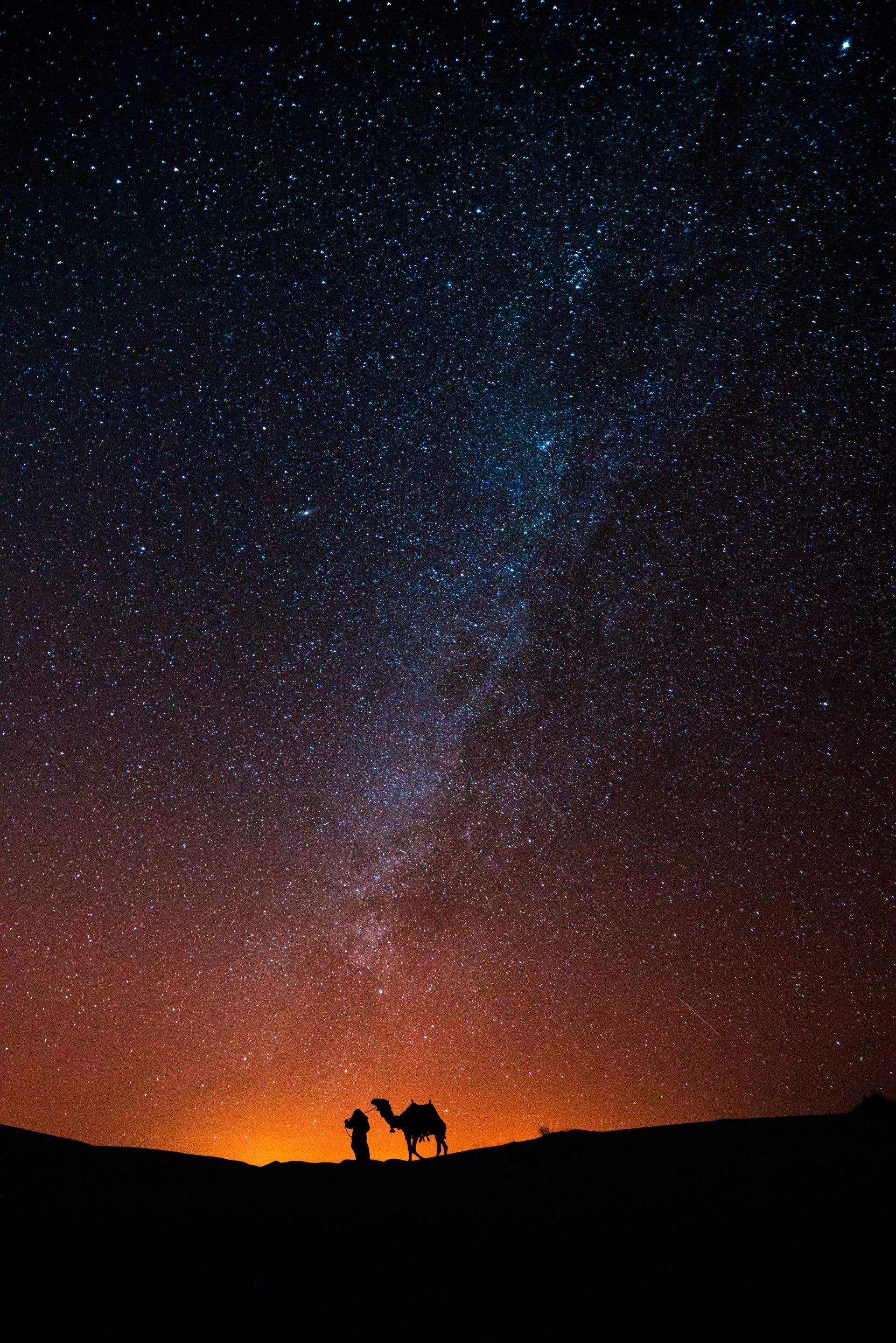 Nuit sous les étoiles dans un camp d'Agafay
