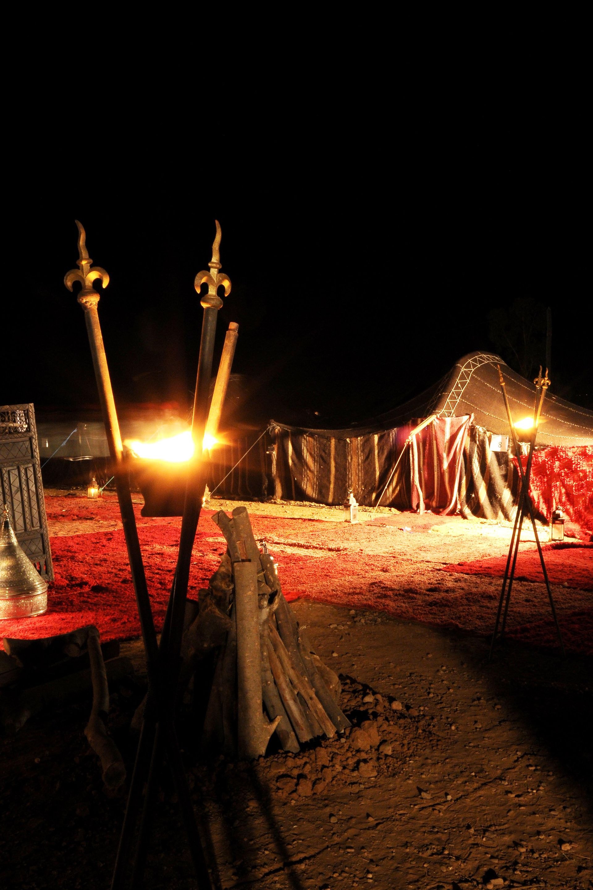 Nuit sous les étoiles dans un camp d'Agafay